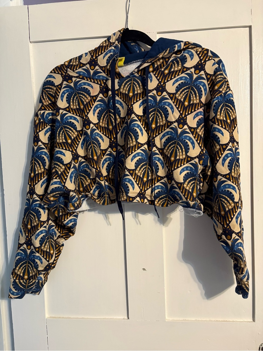 FARM Rio Cropped Palm-Print Hoodie in Blue & Gold